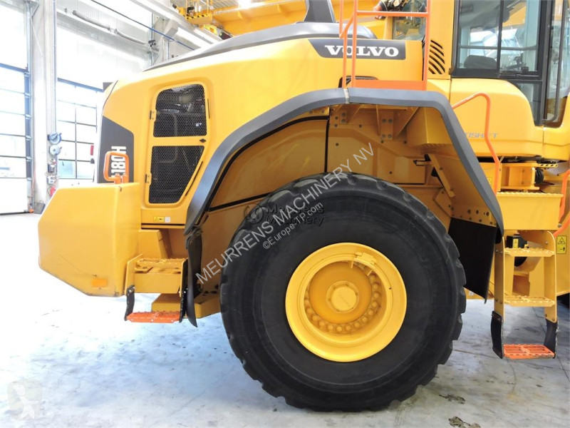 Pá carregadora Volvo New Bucket