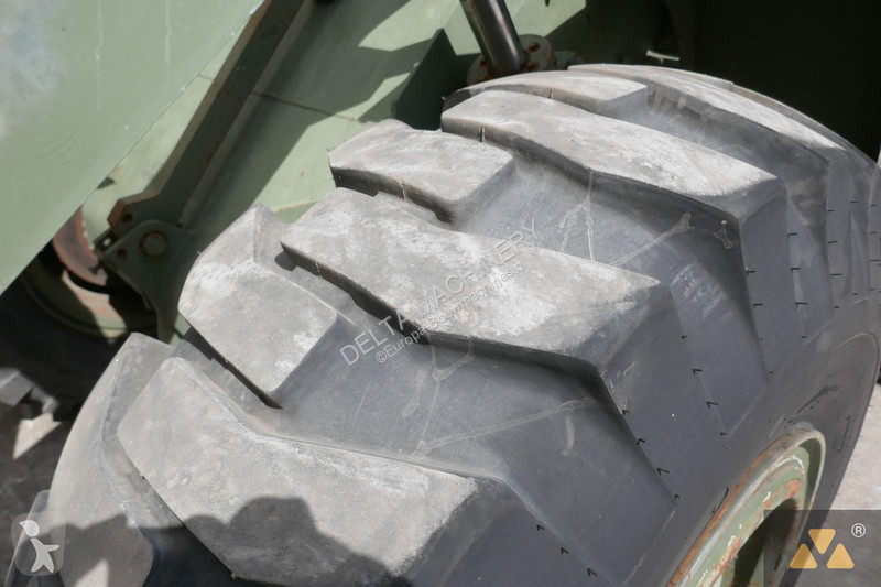Shovel Komatsu 540 Ex-army