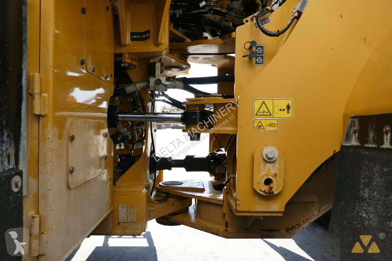 Shovel Caterpillar