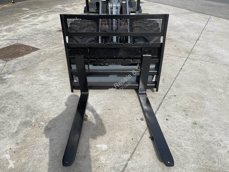 Shovel Giant V 452 T XTRA