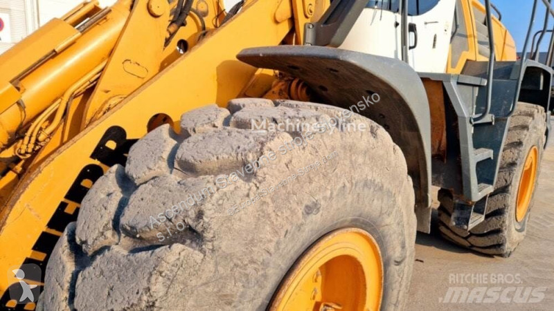 Pala cargadora Liebherr 556