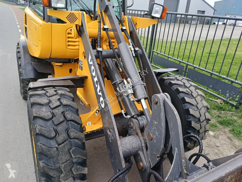 Shovel Volvo L 20 F-P shovel wiellader loader...