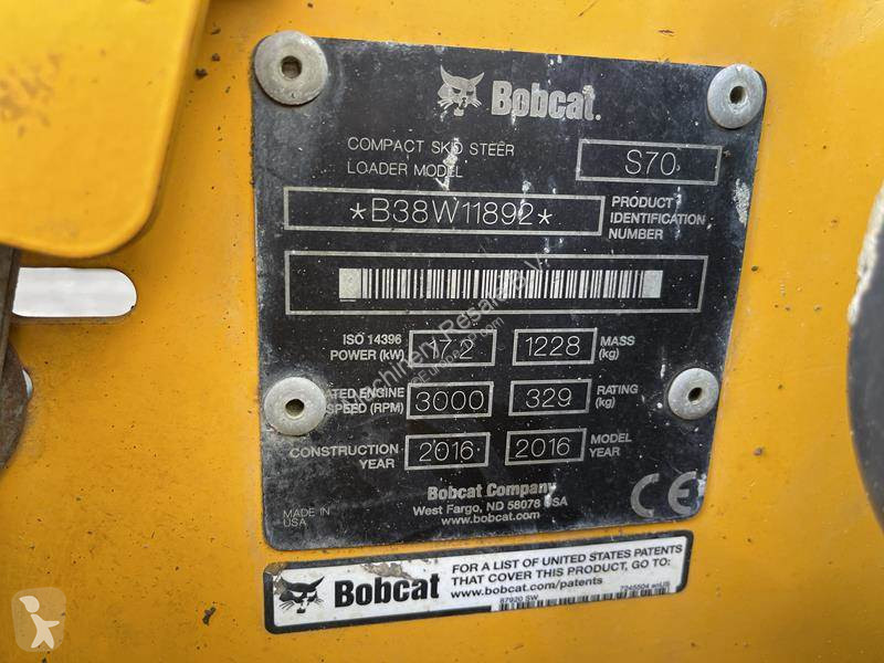 Shovel Bobcat