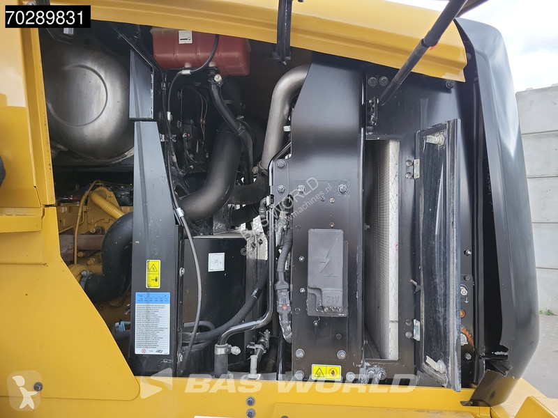 Shovel Caterpillar 926 M