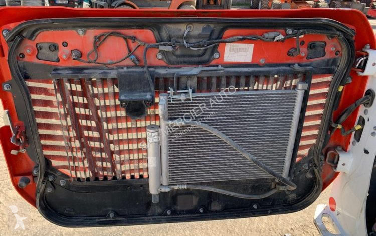 Shovel Bobcat chargeuse compacte sur chenilles...