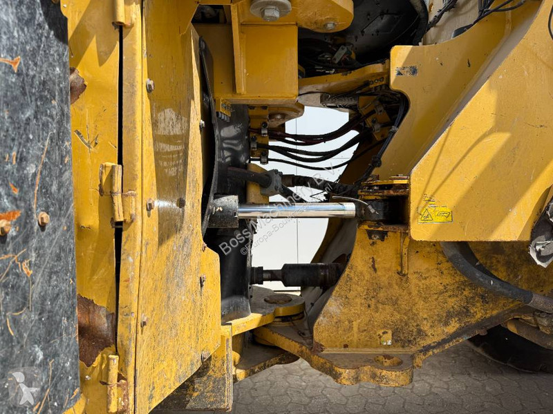 Shovel Caterpillar 966M - German Machine / 3rd...