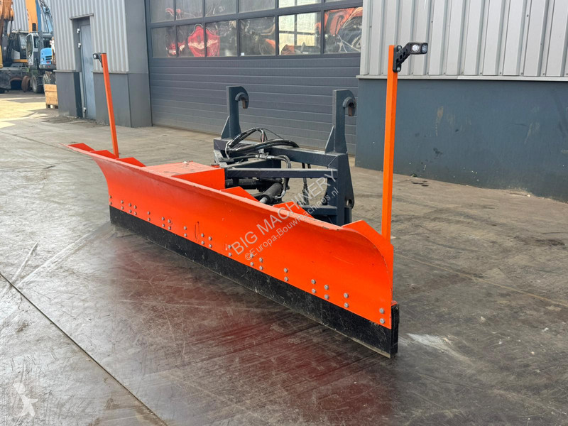 Shovel  L11