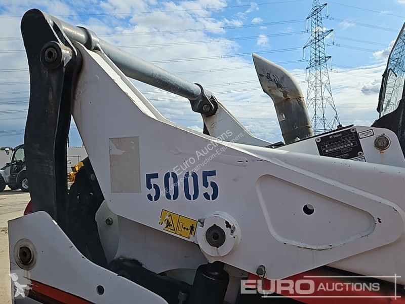 Pala cargadora Bobcat S76