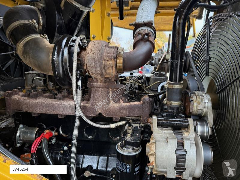 Shovel Komatsu WA270-3