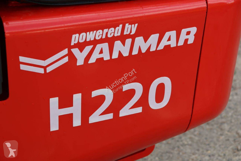 Pá carregadora  H220
