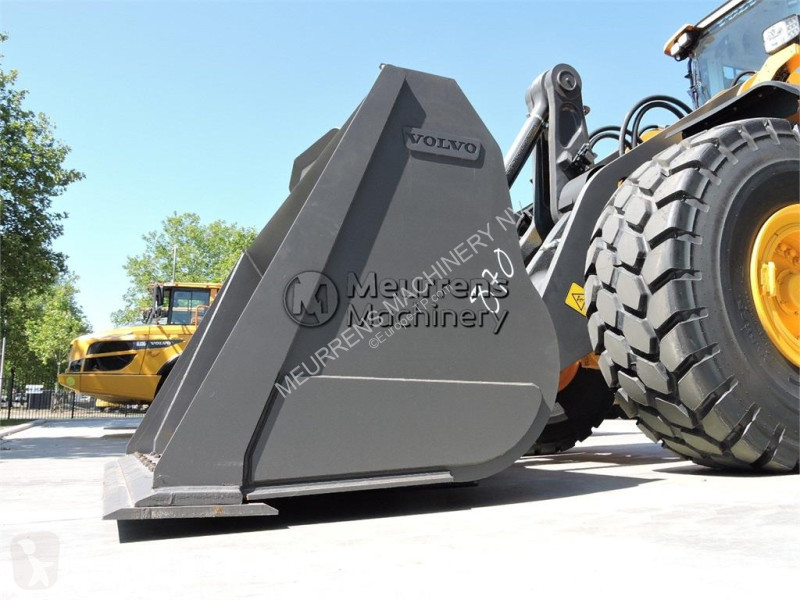 Nakladač Volvo L150H NEW