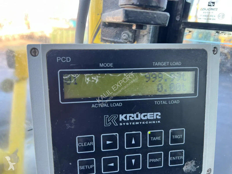 Nakladač Komatsu WA-420 Wheel Loader...