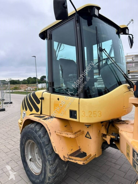 مُحمّلة Volvo B PRO 3er Kreis...