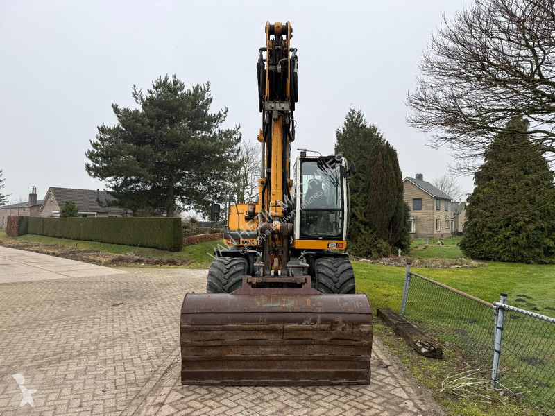 جرافة Liebherr A900C Mobile crane