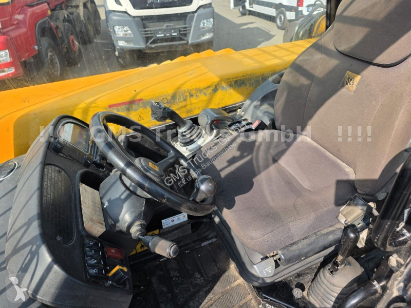 Teleskopisk truck JCB 550-80 WM / 4X4 / 5ton /...