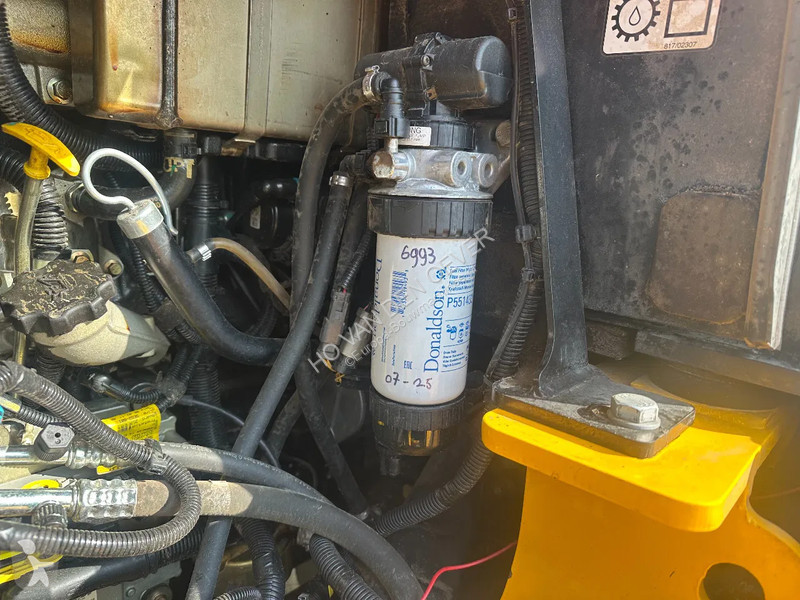 Chargeuse JCB s agri