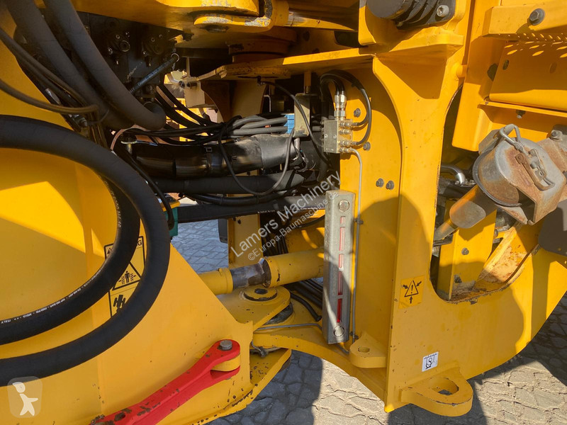 Nakladač Volvo L110