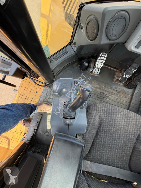 مُحمّلة Caterpillar - 24T - Wheel Loader - CE -...
