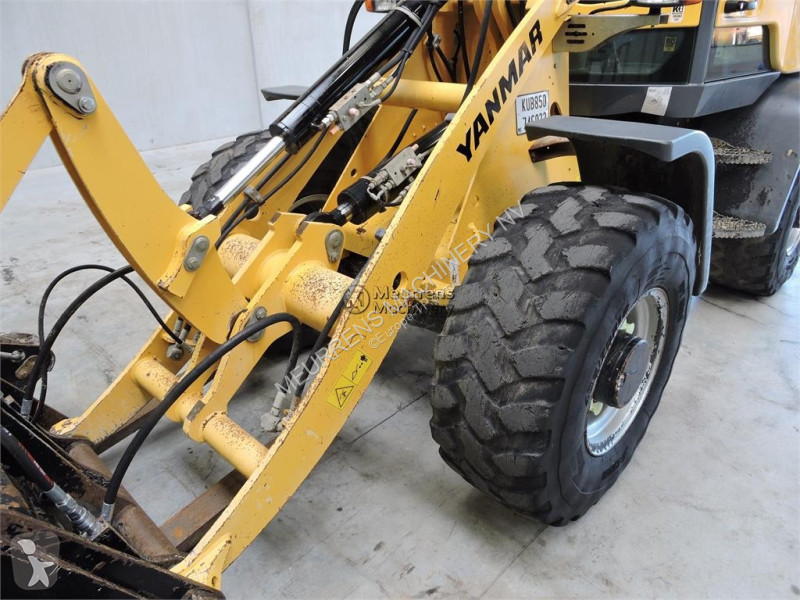 Nakladač Yanmar V80 + Fork