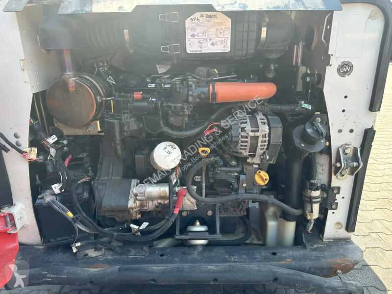 مُحمّلة Bobcat T590 | Joystick | HF