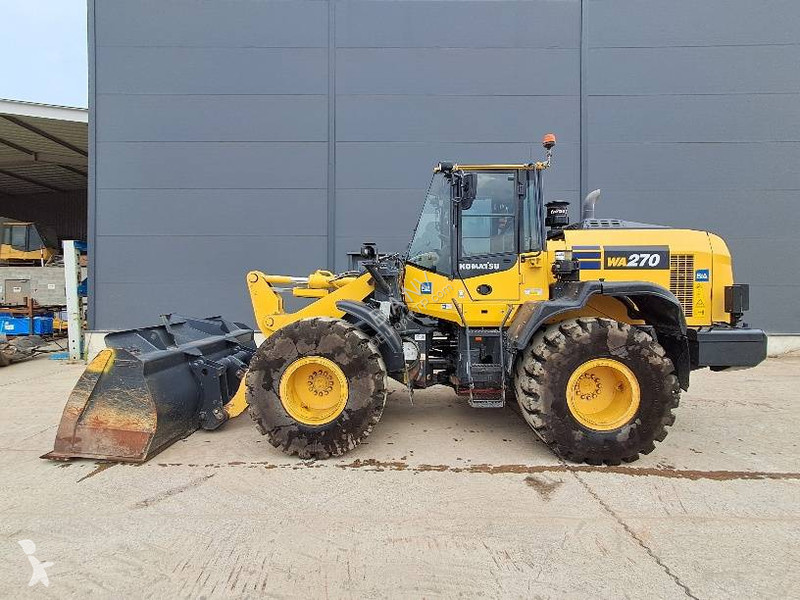 Nakladač Komatsu WA270-8 High Lift