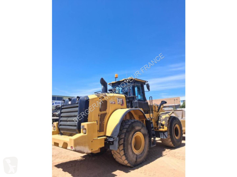 Nakladač Caterpillar 972M XE