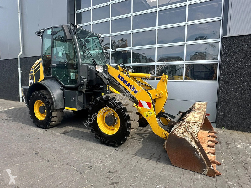 Nakladač Komatsu WA80M-8 | A/C