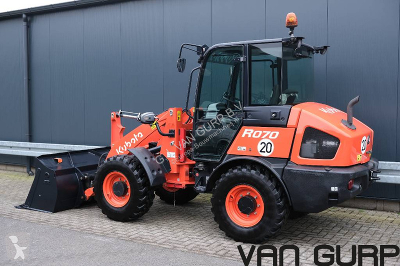 Nakladač Kubota R 070 | 2023 | 740h | Klima A/C