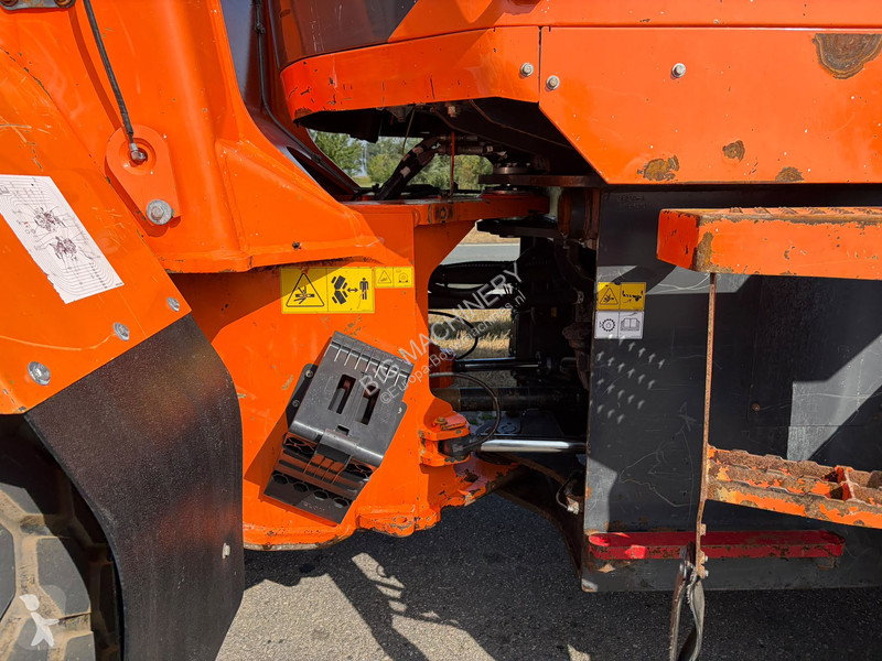 Incarcator Doosan 3