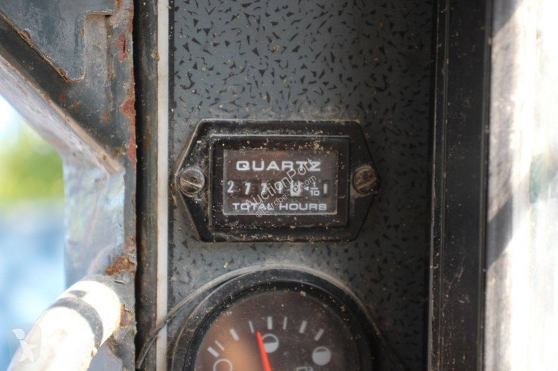 Chargeuse Gehl 3840