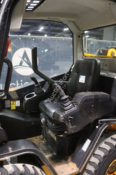 Pala cargadora JCB 155 (T4) BW2