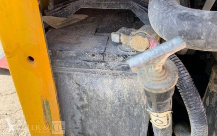 Shovel Bobcat