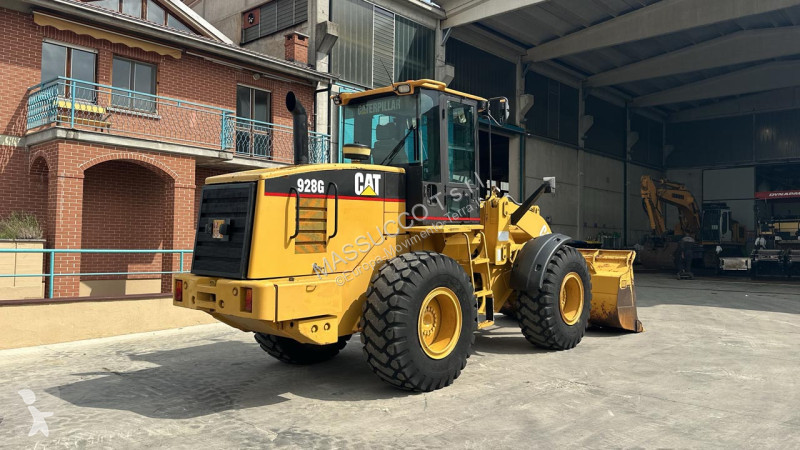 Навантажувач Caterpillar
