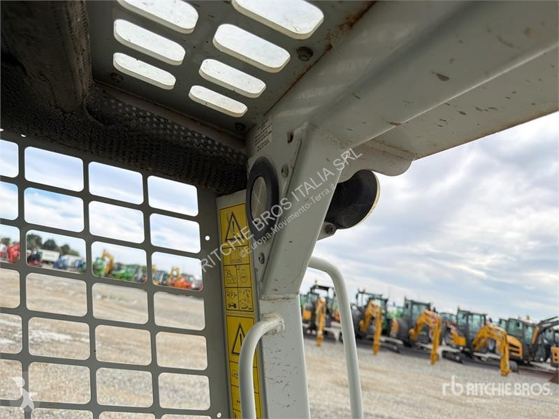 Chargeuse IHI 2026 Skid Steer Loader