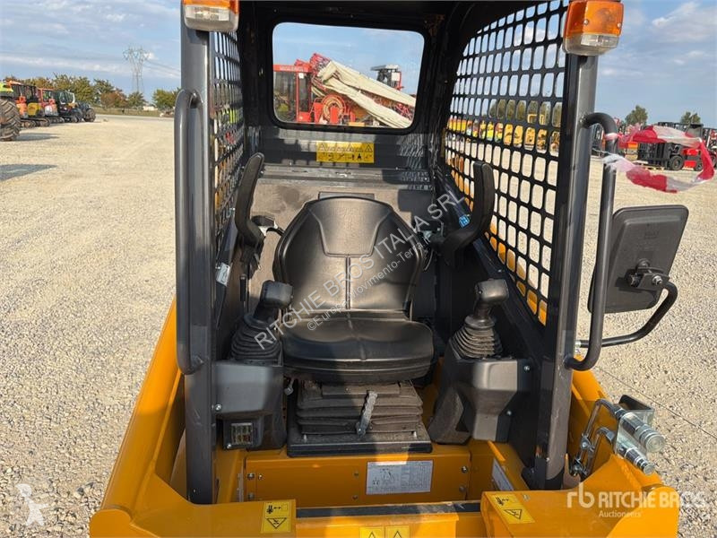 Pala cargadora  Kato-imer AS 12 Skid Steer Loader
