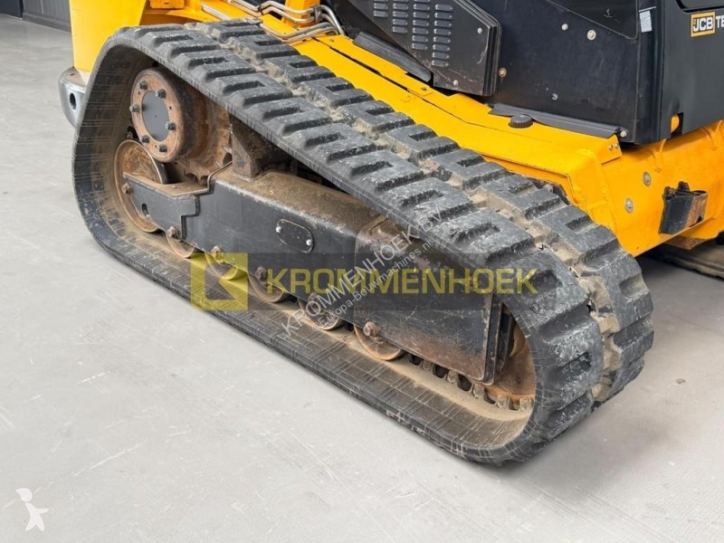 Chargeuse JCB 3TS-8T Teleskid
