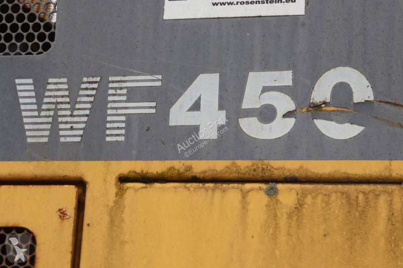 Chargeuse Komatsu WF450-3D