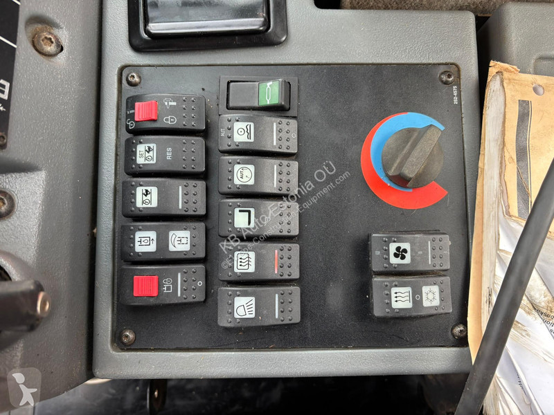 Chargeuse Caterpillar AC / CENTRL LUBRICATION