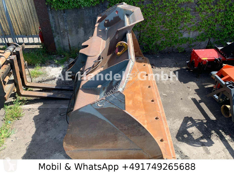 Chargeuse Doosan 4503...