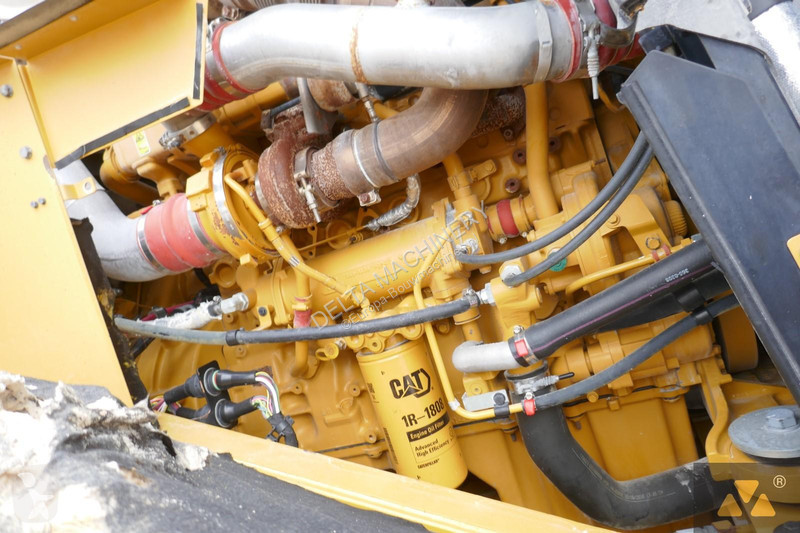 Nakladač Caterpillar 980M