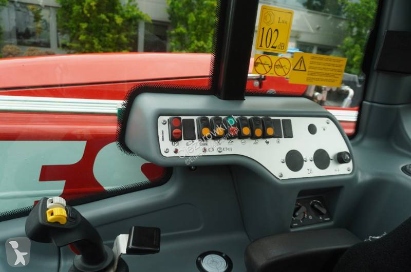 Încărcător telescopic Faresin-Haulotte 730C...