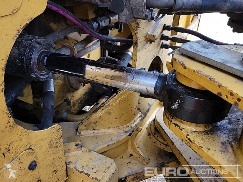 Shovel Caterpillar