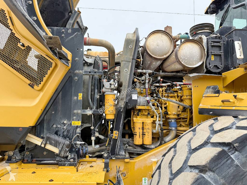 Shovel Caterpillar 966M - Dutch Machine / 3rd...