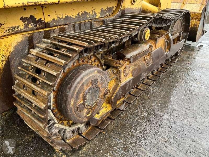 Pá carregadora Caterpillar