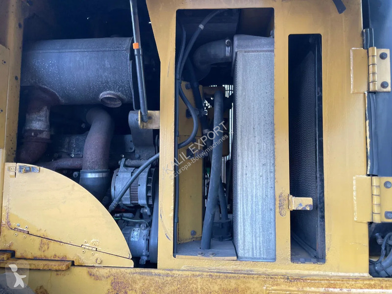 مُحمّلة Caterpillar Wheel Loader Bucket Problem...