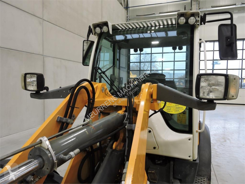 Nakladač Liebherr L508 + FORK
