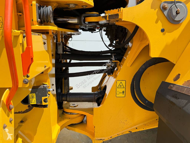 Nakladač Volvo L220H - CDC Steering / Excellent...