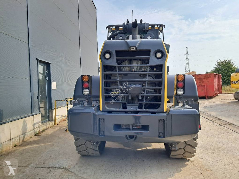 Nakladač Komatsu WA320-8 High Lift