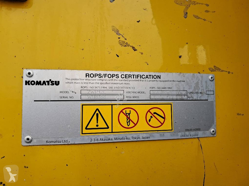 مُحمّلة Komatsu 8