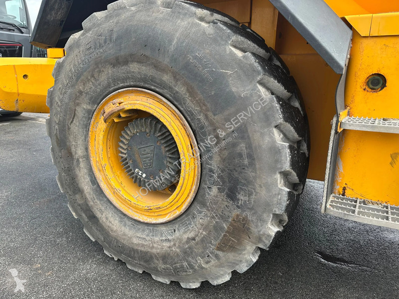 Læssemaskine JCB